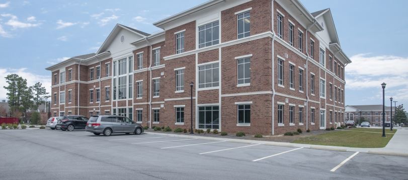 Primary Photo Of 1691 Purdue Dr, Fayetteville Medical For Lease