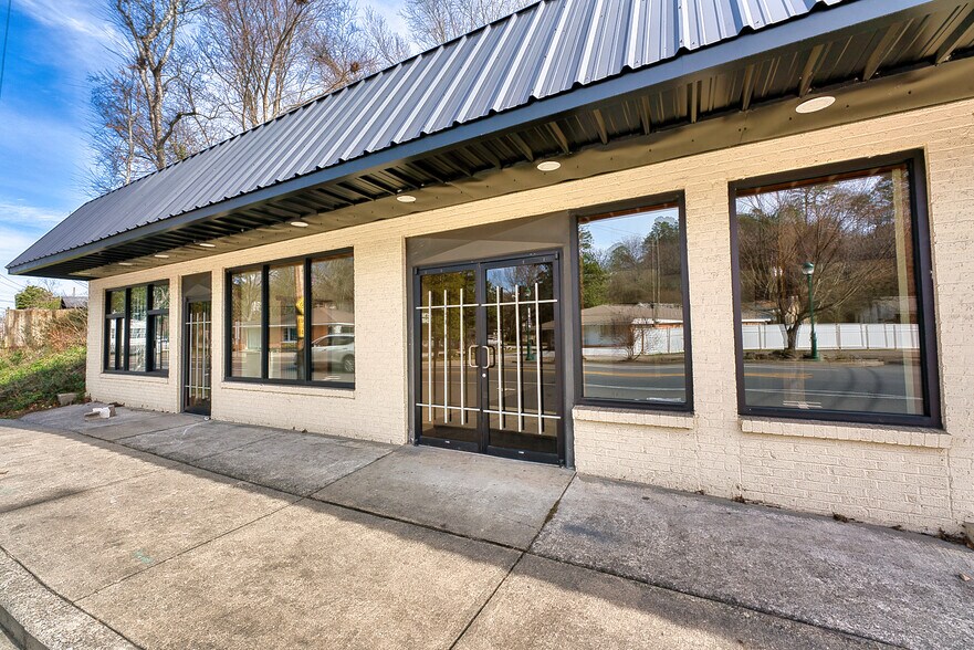 More Photos Of 600 Park Ave, Hot Springs National Park Freestanding For Lease