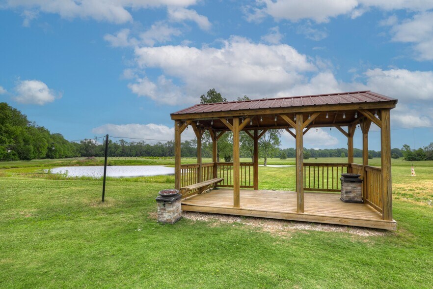 More Photos Of 25695 Mulberry Rd, Webb City Winery Vineyard For Sale