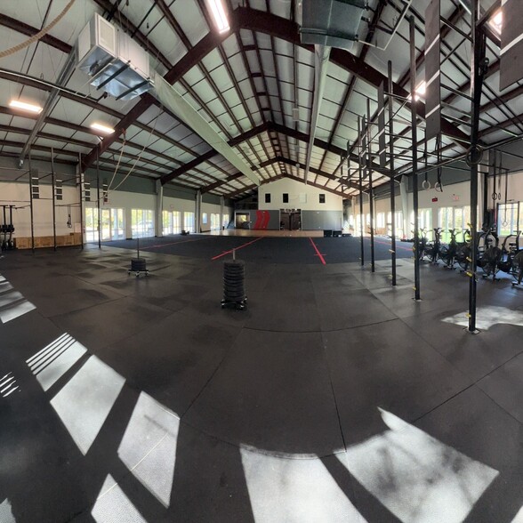 More Photos Of 3400 Turgot Ln, Mount Pleasant Health Club For Lease