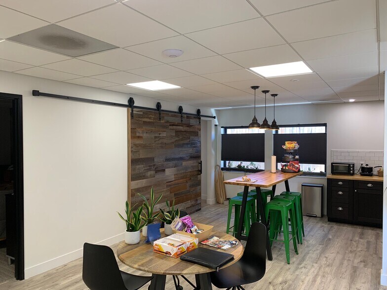 More Photos Of 5524 S Prince St, Littleton Office For Lease