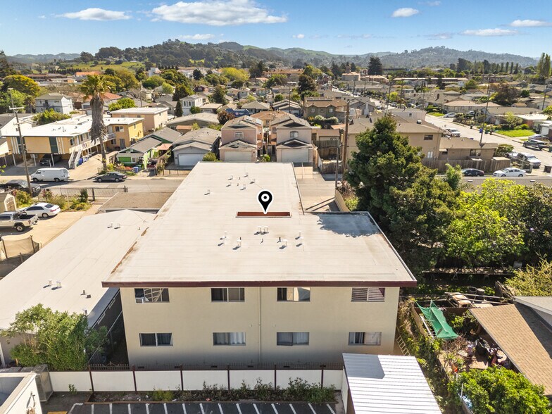 More Photos Of 1937 Powell St, San Pablo Apartments For Sale