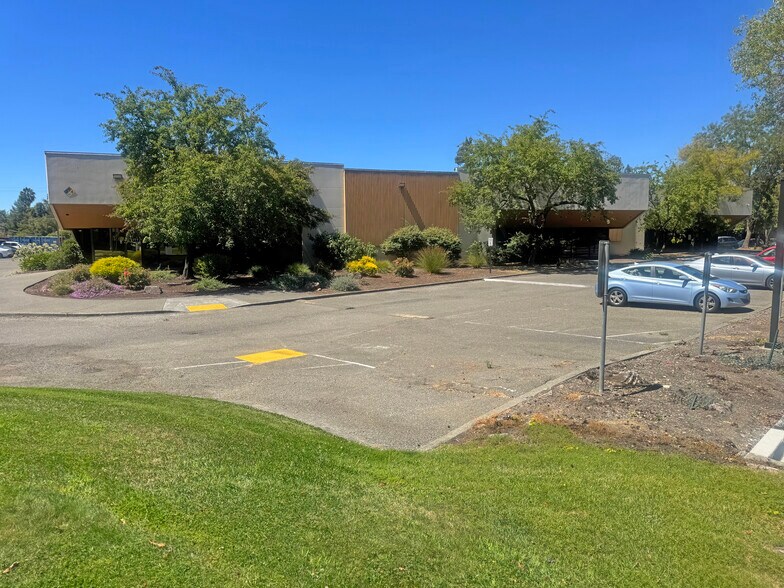 More Photos Of 500 Tesconi Cir, Santa Rosa Warehouse For Sale