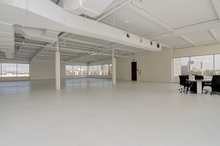 More Photos Of 2445 McCabe Way, Irvine Unknown For Lease