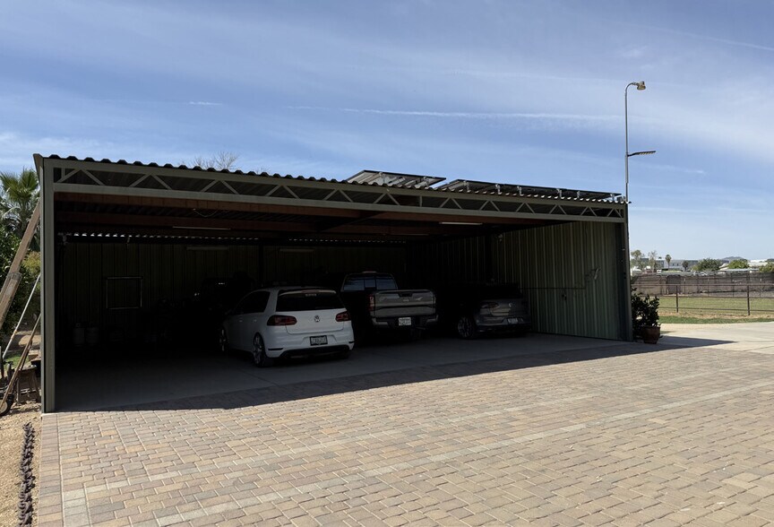 More Photos Of 16029 W Orangewood Ave, Litchfield Park Contractor Storage Yard For Sale