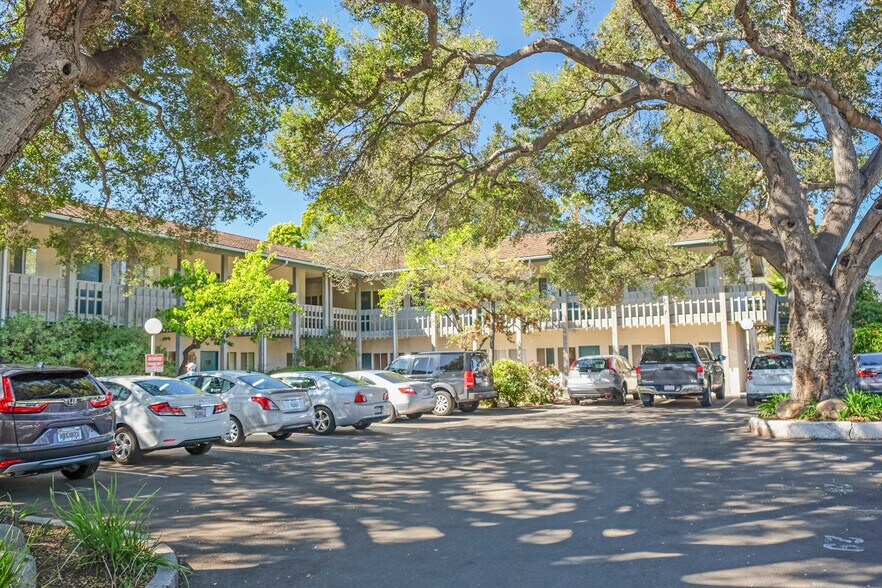 More Photos Of 5370 Hollister Ave, Santa Barbara Office For Sale