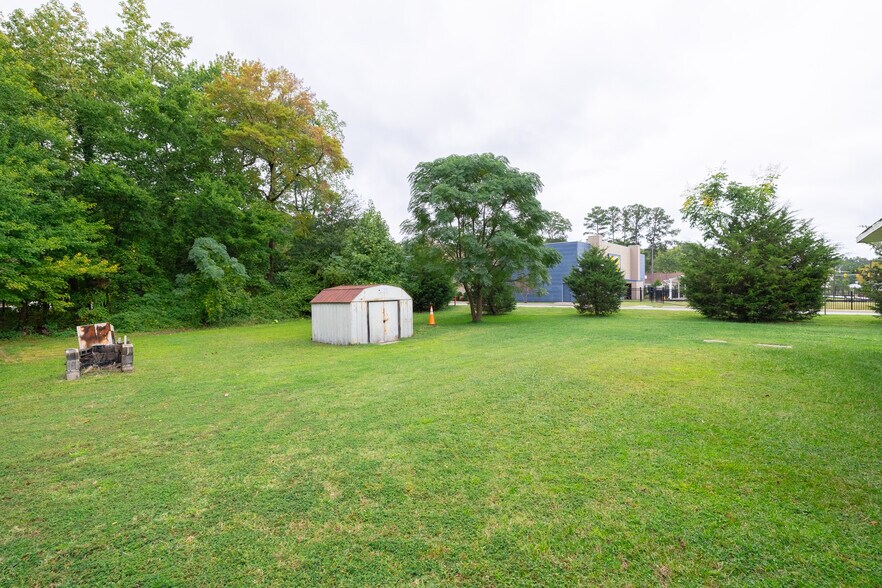 More Photos Of 4933 George Washington Mem Hwy, Yorktown Land For Sale