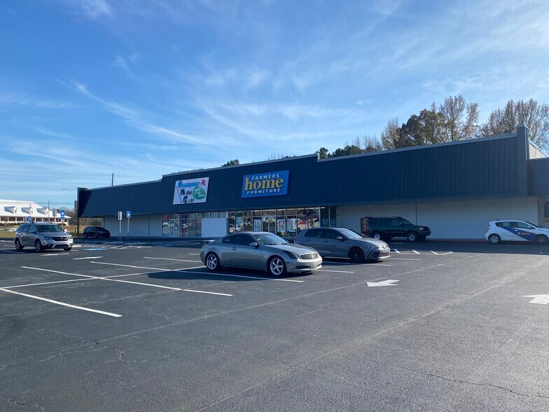 Primary Photo Of 3716-3736 Atlanta Hwy, Dallas Unknown For Lease