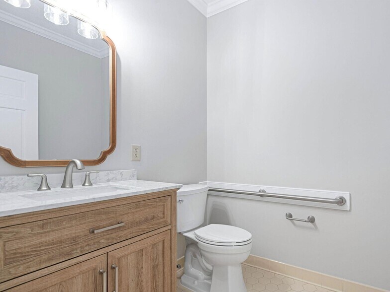 More Photos Of 6512 Six Forks Rd, Raleigh Coworking Space