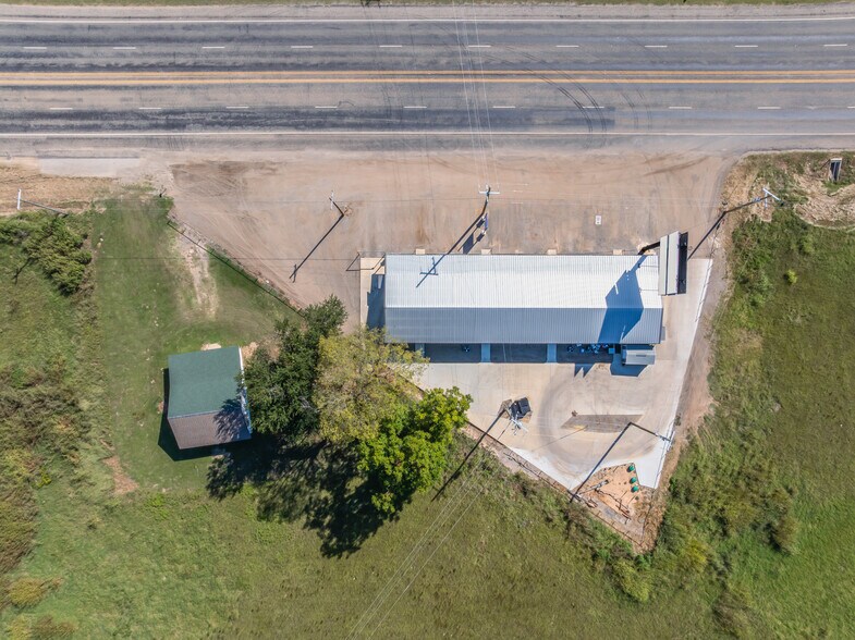 More Photos Of 15996 Highway 80, Edgewood Flex For Sale