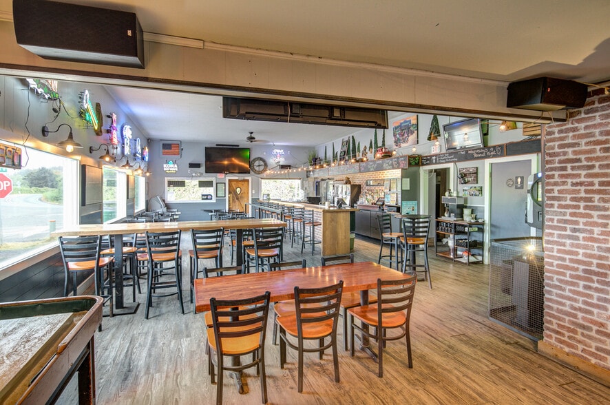 More Photos Of 3119 SR-109, Copalis Beach Restaurant For Sale