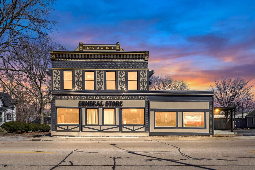 More Photos Of 316 N Main St, Columbia Storefront Retail Office For Sale