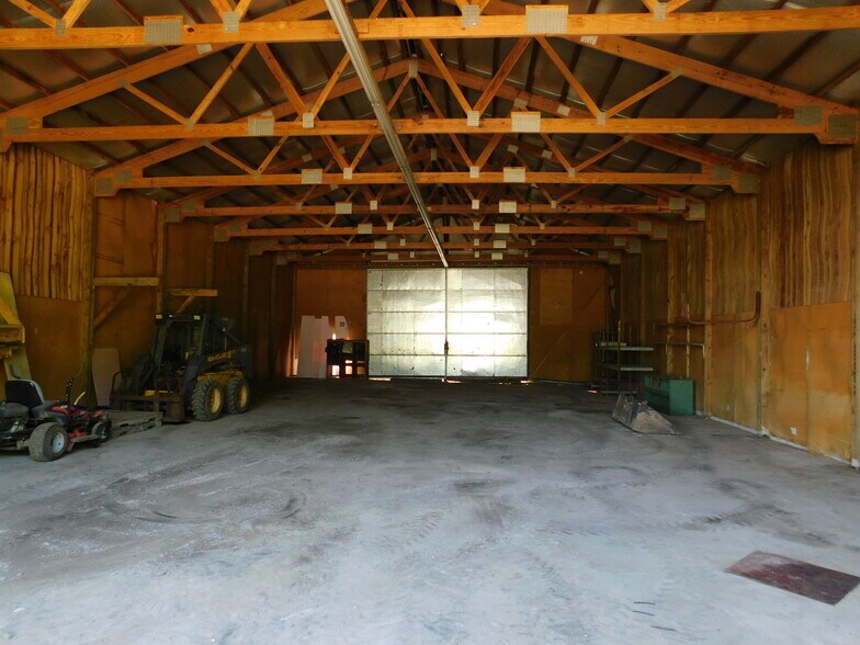 More Photos Of N5693 Leopolis Rd, Shawano Industrial For Sale