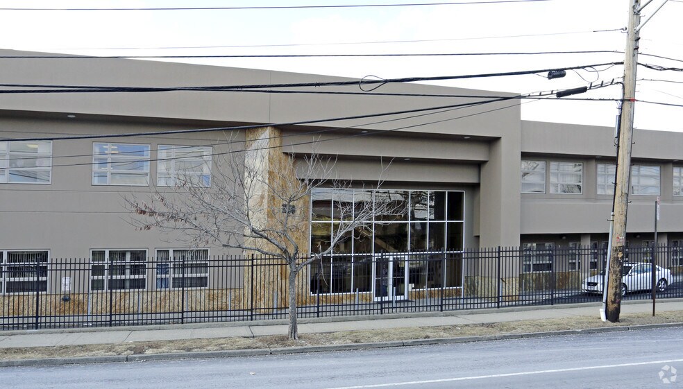 More Photos Of 1550 Richmond Ave, Staten Island Medical For Lease