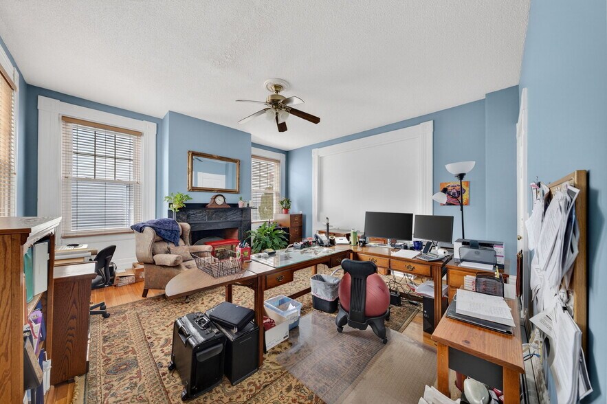 More Photos Of 446 County St, New Bedford Office For Sale