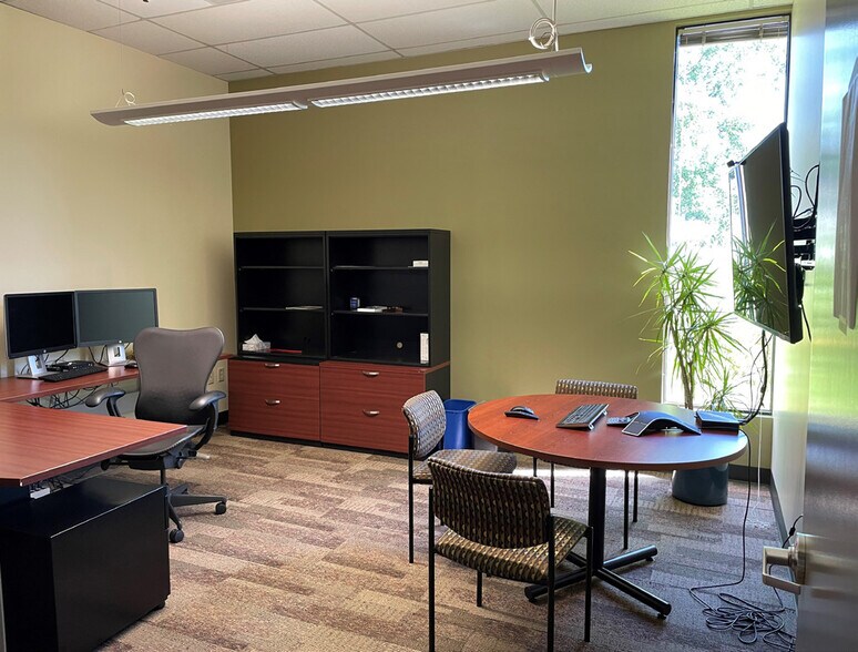 More Photos Of 3601 SW Murray Blvd, Beaverton Office For Lease