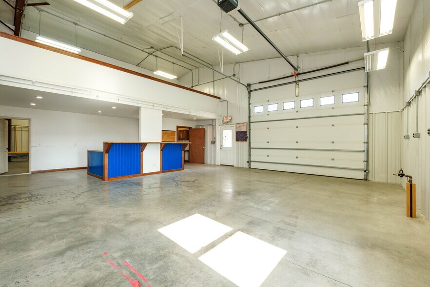 More Photos Of 3315 Harpine Highway, Rockingham Industrial For Sale