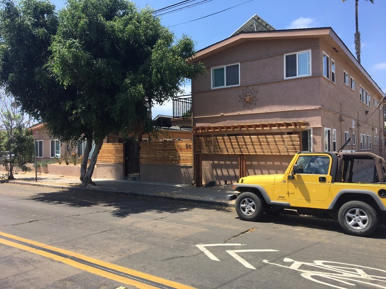More Photos Of 2104-2110 Bacon St, San Diego Apartments For Sale