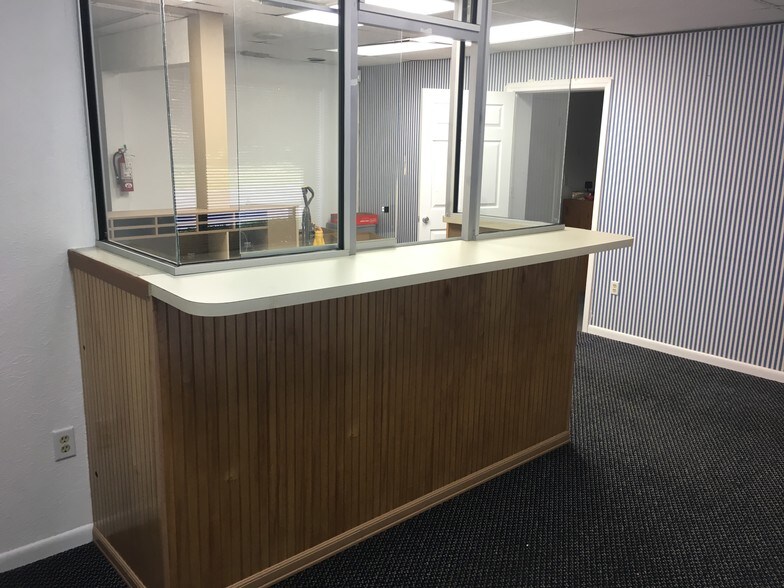 More Photos Of 6725 Cedarridge Dr, Zephyrhills Medical For Lease