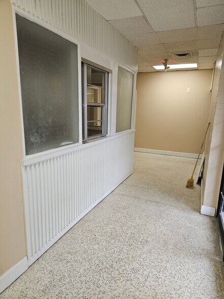 More Photos Of 8300 Homestead Rd, Houston Medical For Sale