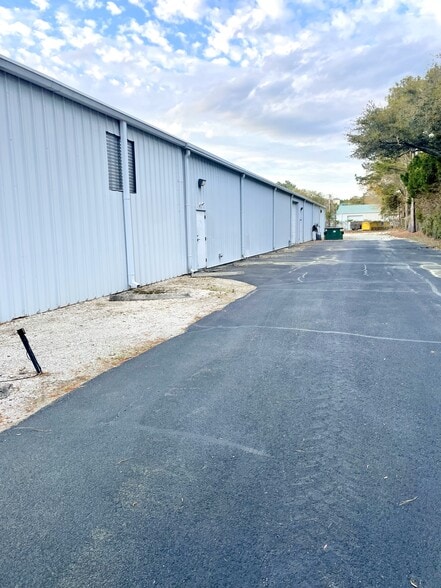 More Photos Of 328 Tiller Dr, Pawleys Island Warehouse For Lease