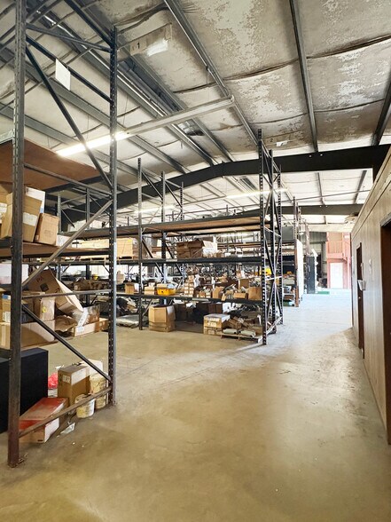 More Photos Of 4417 S Main St, Pearland Unknown For Lease