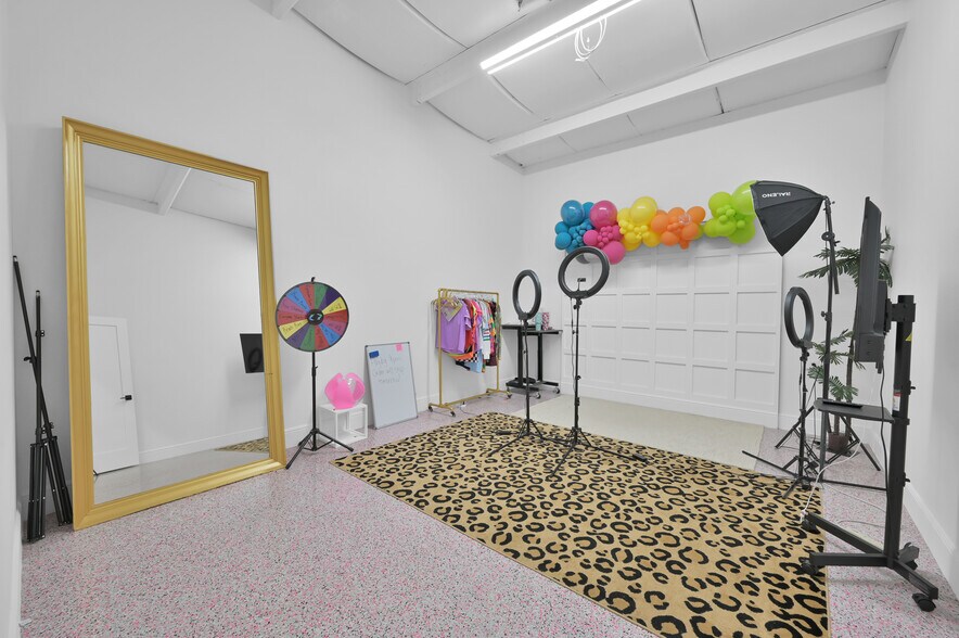 More Photos Of 20610 Fm 1488 Rd, Magnolia Warehouse For Sale