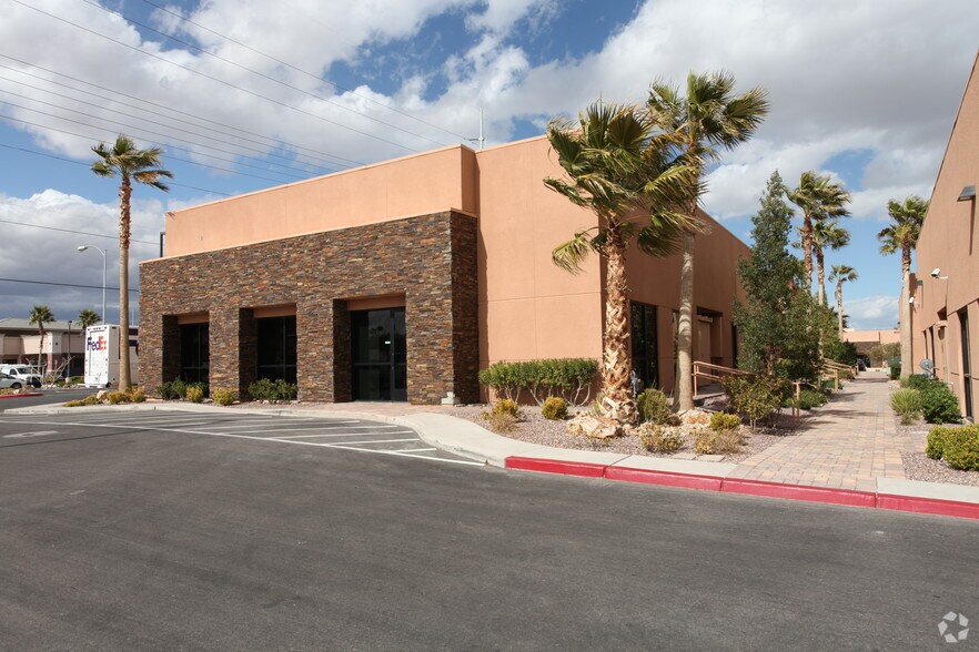 More Photos Of 6332 S Rainbow Blvd, Las Vegas Medical For Lease