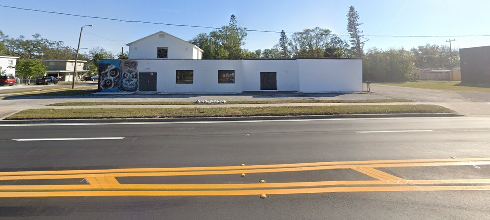 Primary Photo Of 4700 22nd Ave S, Saint Petersburg General Retail For Lease