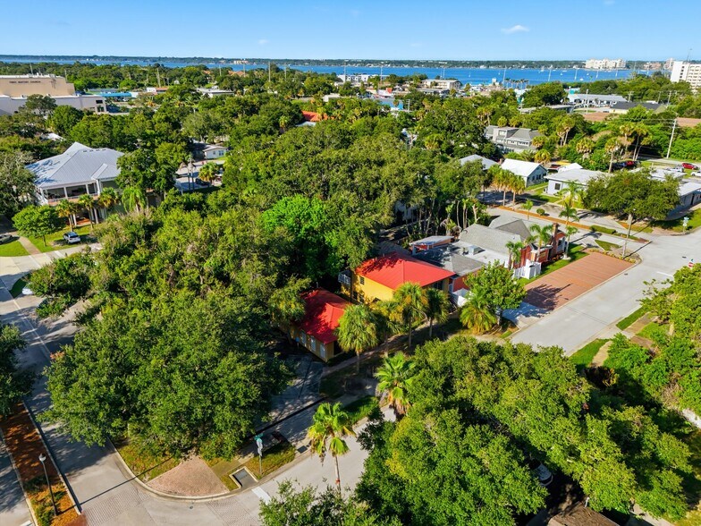 More Photos Of 123 Tangerine Ave, Merritt Island Office For Sale