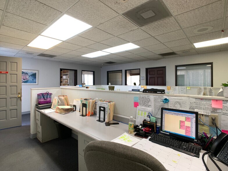 More Photos Of 744 Broadway, El Cajon Medical For Lease