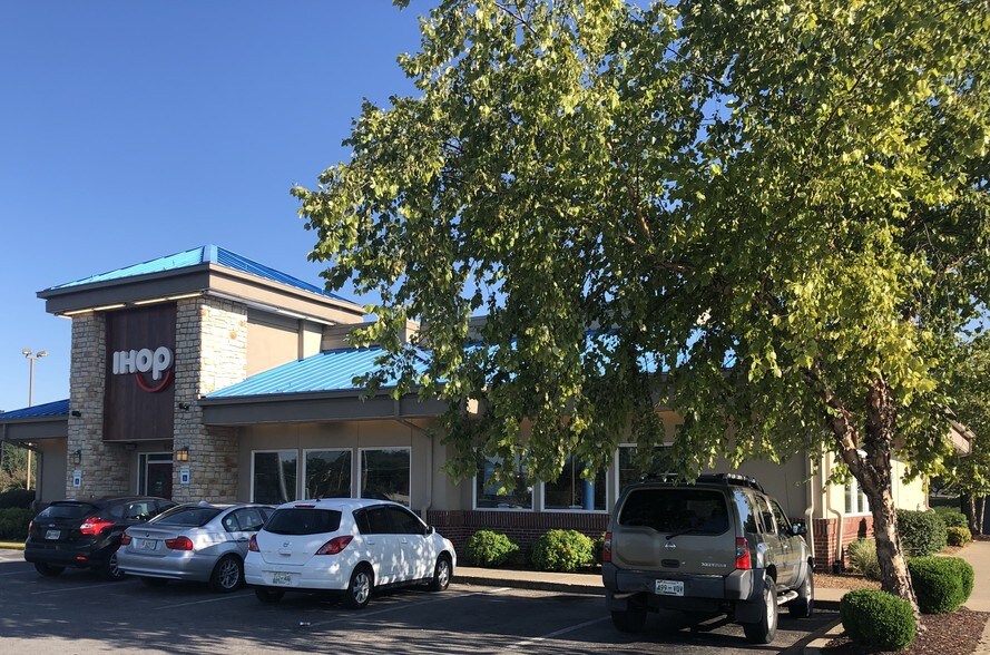 Primary Photo Of 5420 Target Dr, Antioch Restaurant For Sale