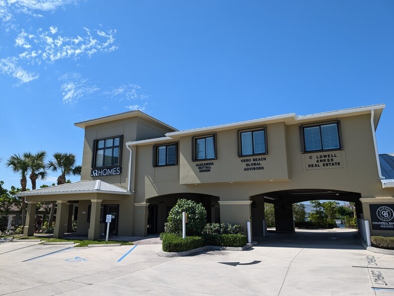 More Photos Of 4625 N A1A Hwy, Vero Beach Office For Lease