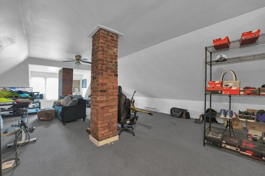 More Photos Of 2406-2408 Indianola Ave, Columbus Apartments For Sale