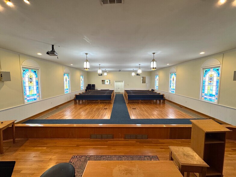 More Photos Of 2662 Thompson Mill Rd, Buford Religious Facility For Sale