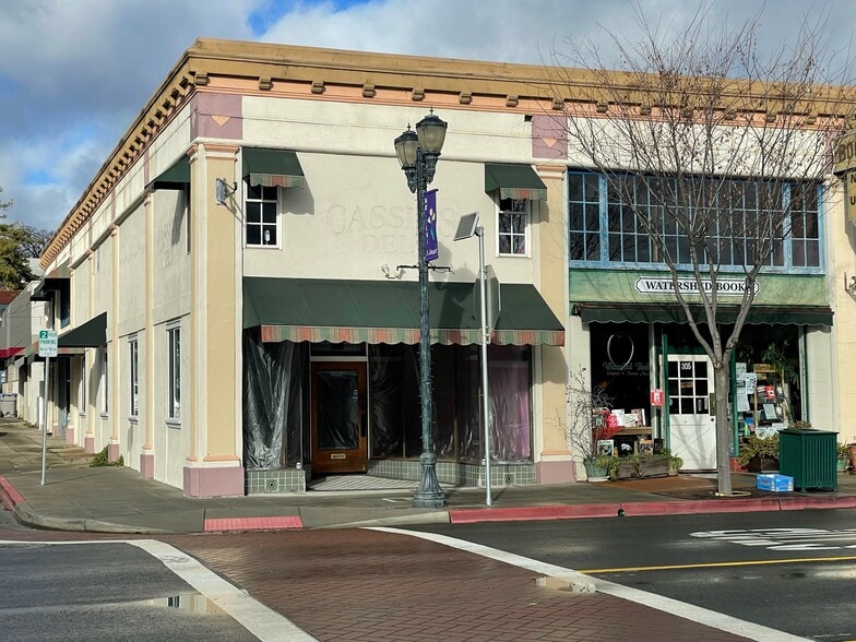 More Photos Of 301 N Main St, Lakeport General Retail For Sale