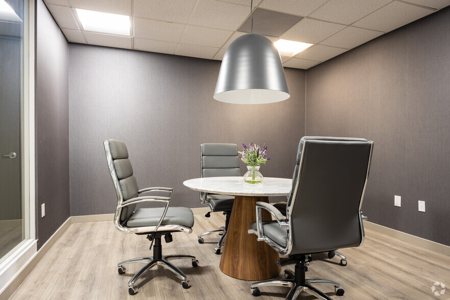 More Photos Of 300 Executive Dr, West Orange Office For Lease