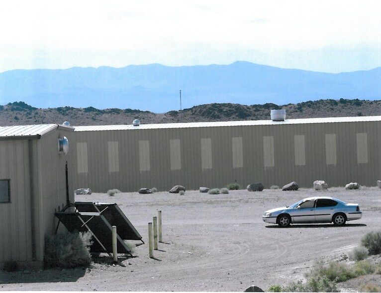 More Photos Of 1 To 1 Mill, Silverpeak Land For Sale