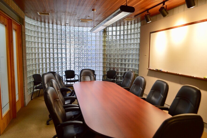 More Photos Of 634 Alpha Dr, Pittsburgh Office For Lease