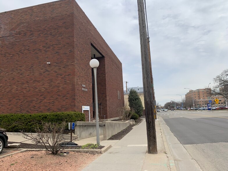 More Photos Of 1020 Regent St, Madison Medical For Lease
