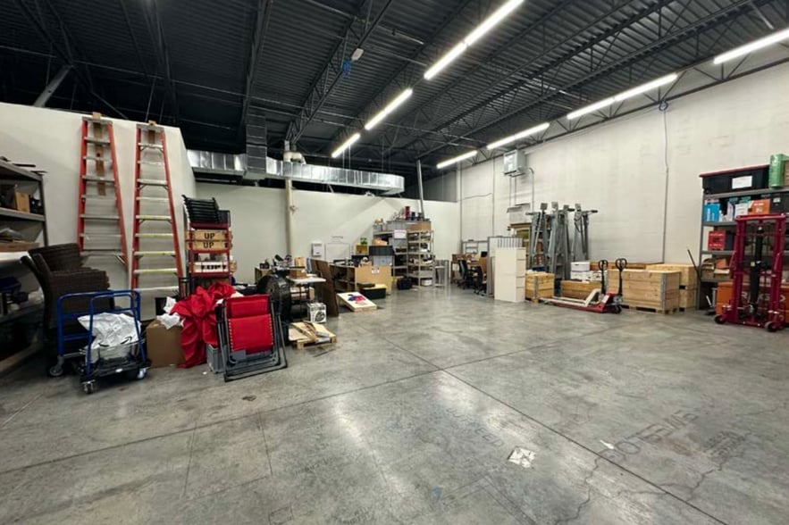 More Photos Of 6037 Commerce Ct, Mason Warehouse For Sale