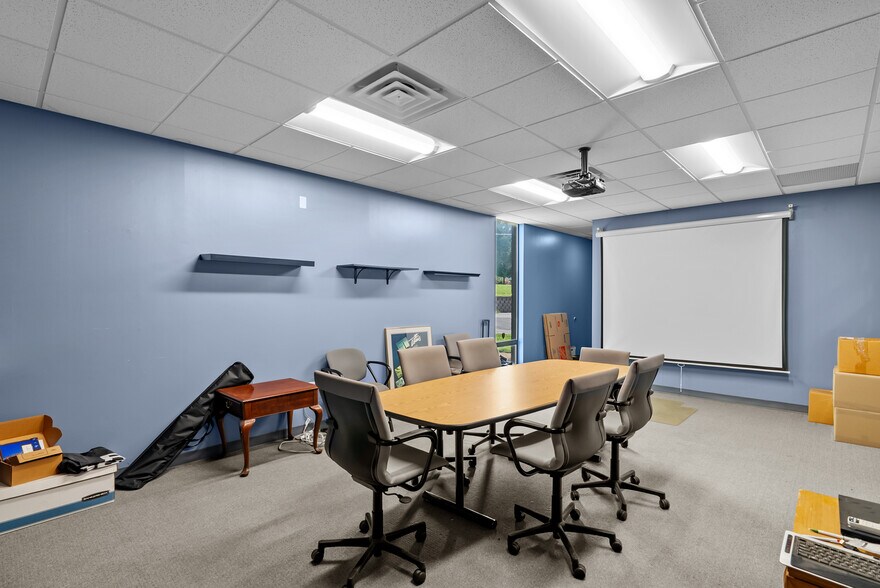 More Photos Of 112-116 Holloway Rd, Ballwin Office For Sale