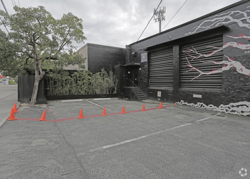 More Photos Of 363-367 NE 61st St, Miami Loft Creative Space For Lease