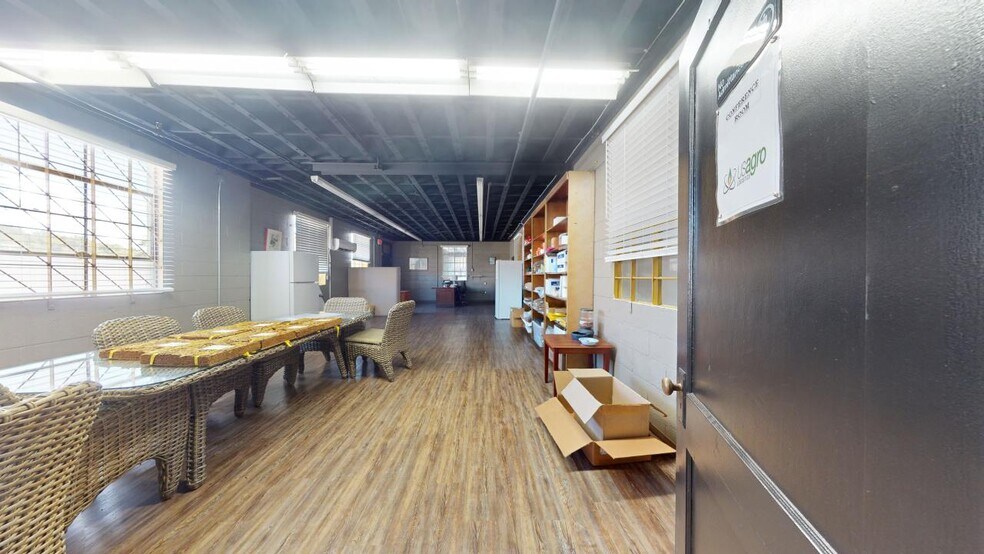 More Photos Of 301 Trade St, Danville Warehouse For Sale