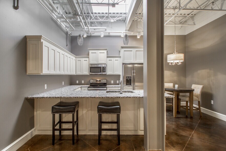 More Photos Of 912 Front St, Conway Restaurant For Sale