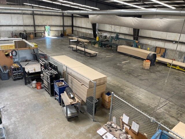 More Photos Of 1731 Industrial Way, Philomath Warehouse For Lease