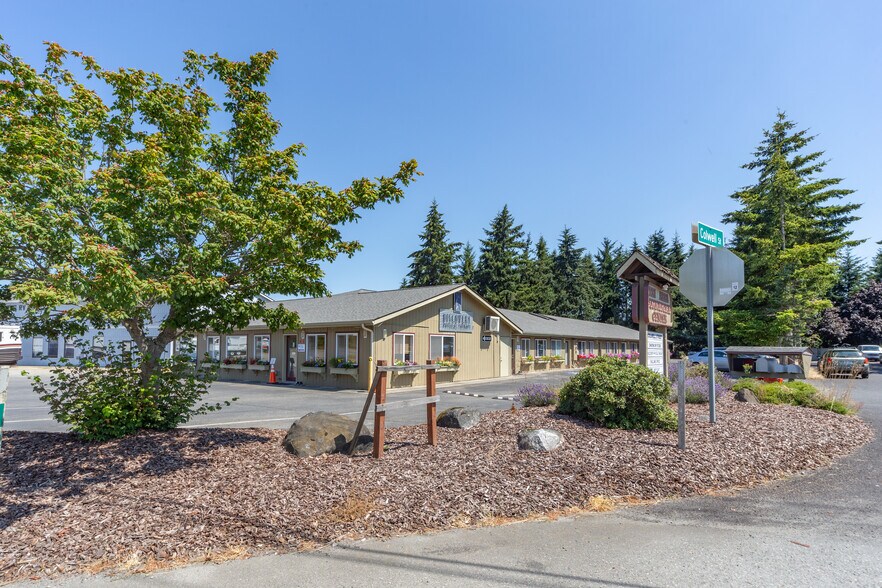 More Photos Of 31 Colwell St, Port Hadlock Medical For Lease