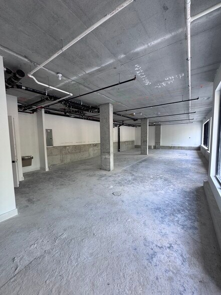 More Photos Of 2246 Fulton St, Brooklyn Storefront For Lease