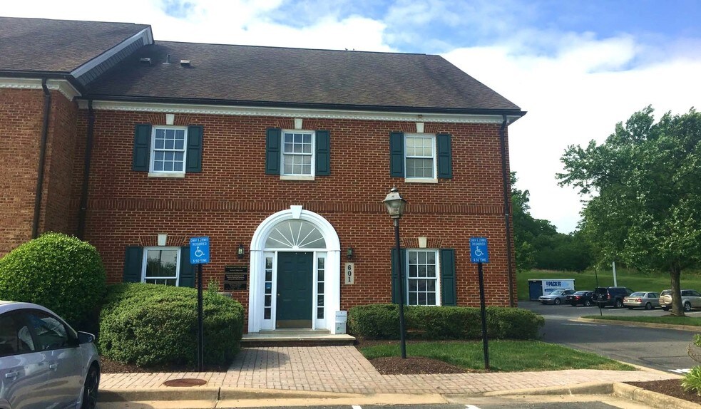 More Photos Of 601-623 Emancipation Hwy, Fredericksburg Medical For Sale