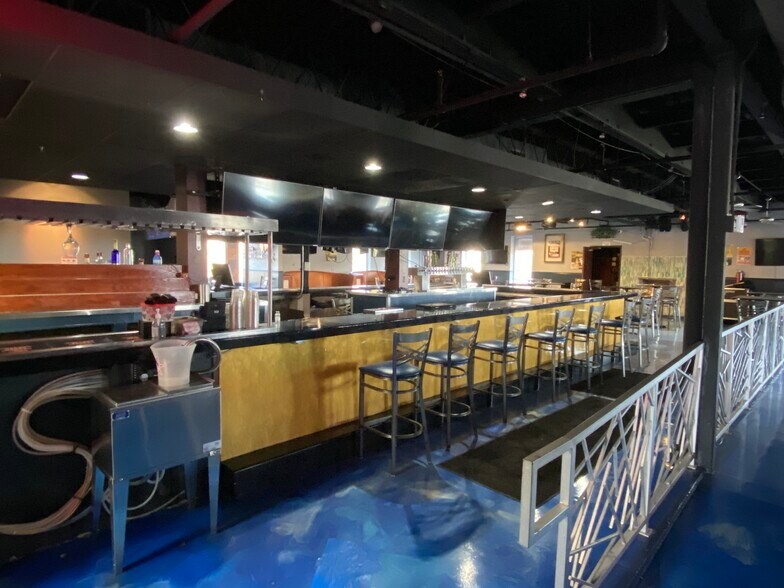 More Photos Of 6010 S Cass Ave, Westmont Restaurant For Sale